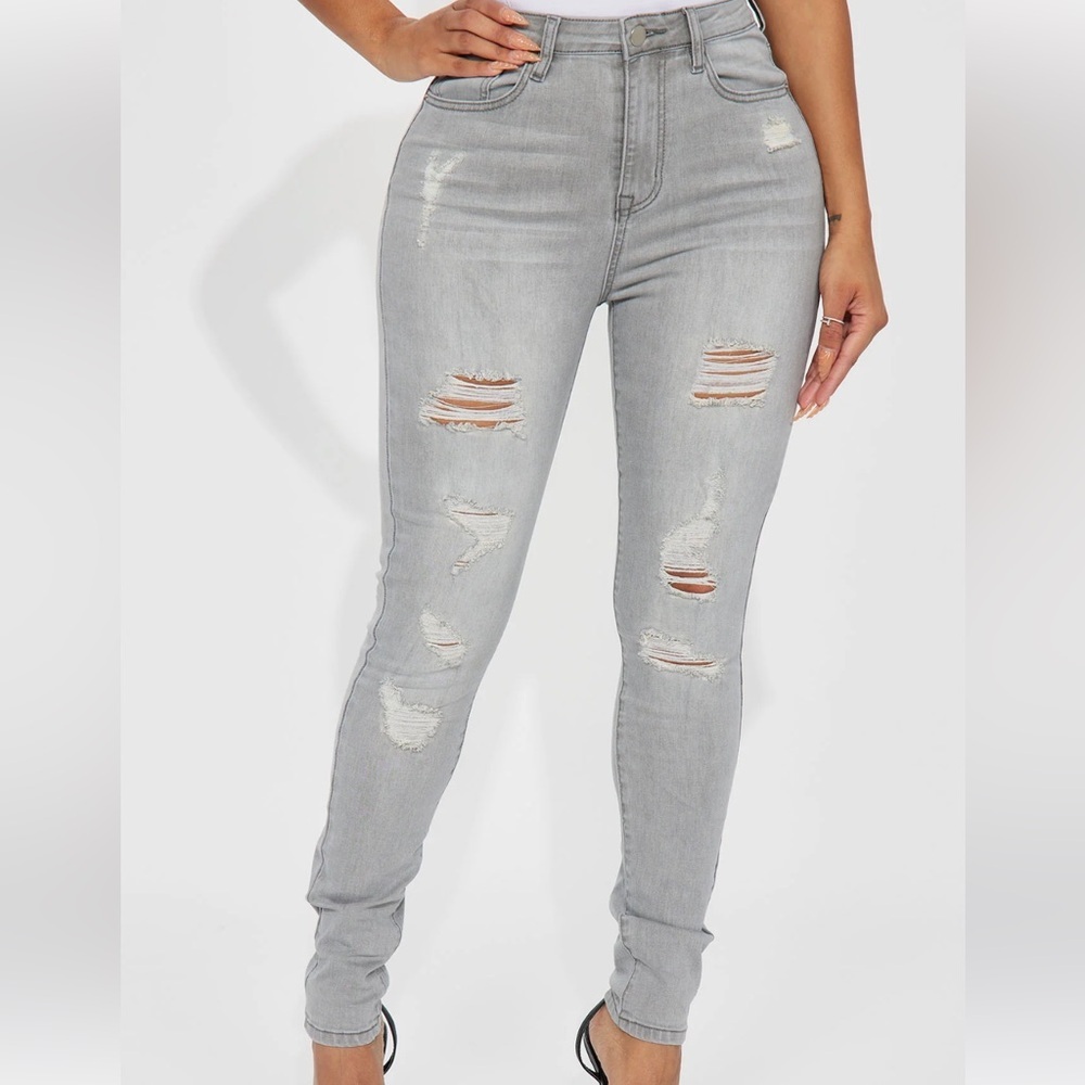 Fashion Nova Grey Distressed Skinny Jeans Plus Size - Picture 4 of 12